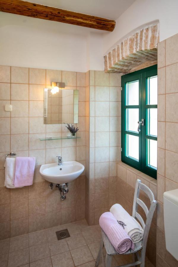 Holiday Home Marija - Roj422 By Interhome Žminj Eksteriør billede