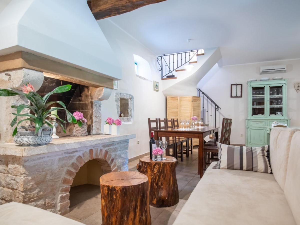 Holiday Home Marija - Roj422 By Interhome Žminj Eksteriør billede